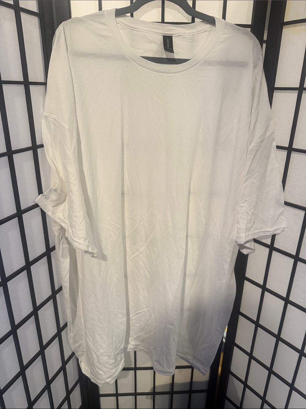 Gildan White Short Sleeve Men's Crew Tee